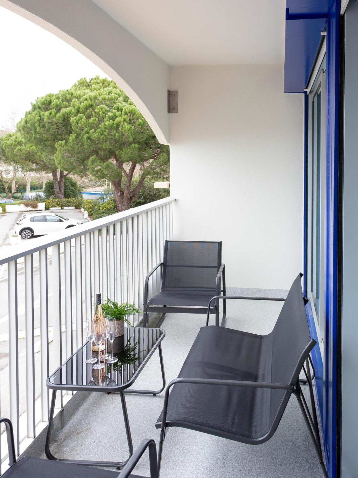 Chez Edouard 362 - Superbe Appartement En Premiere Ligne De La Plage Ла-Гранд-Мот Экстерьер фото